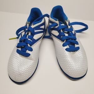 Adidas Messi 15.3 Youth Turf Soccer Shoes Size 13K Preowned Blue & White